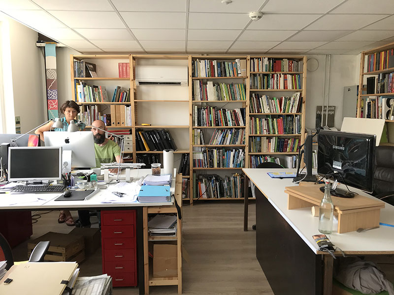 Halle Tropisme, bureau 26, Avril en Mai