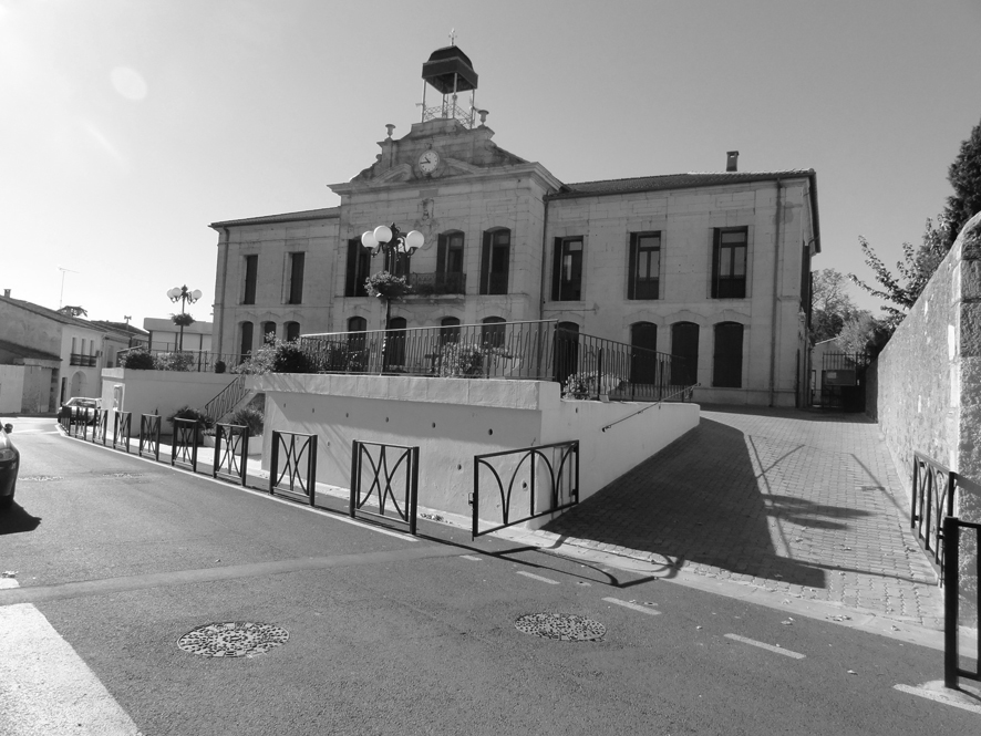 Le parvis avant travaux